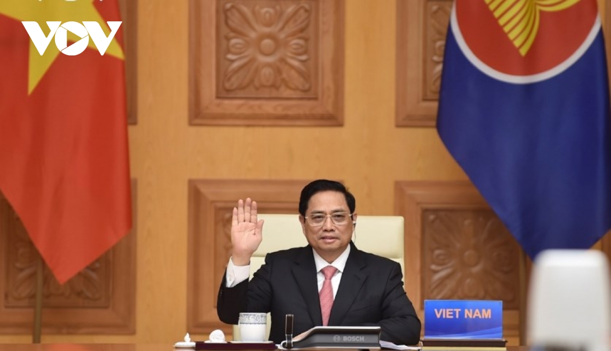 Vietnam continues to foster ASEAN-China strategic partnership, PM Chinh says